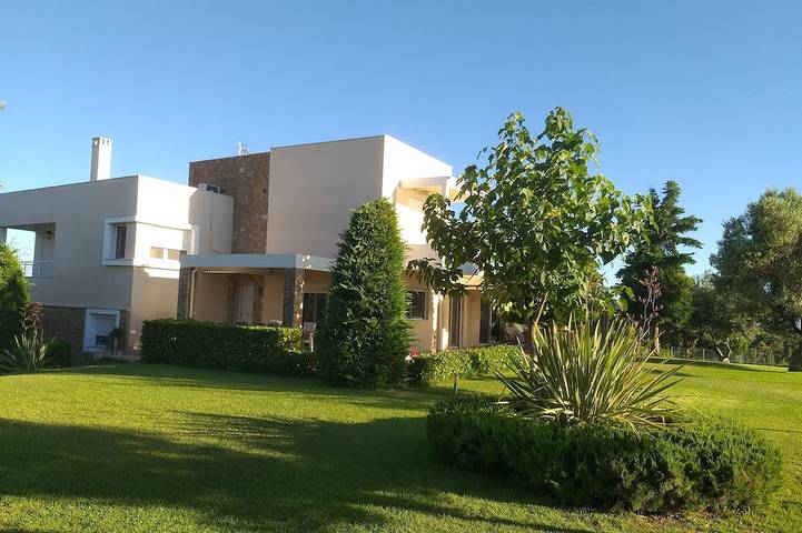 Ferienhaus für 6 Personen, mit Garten und Whirlpool