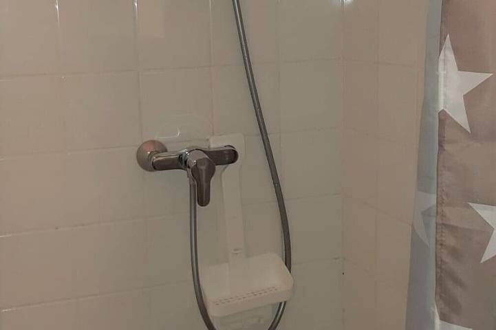 Gîte pour 3 personnes, avec balcon dans Plage Saint Marc - 4