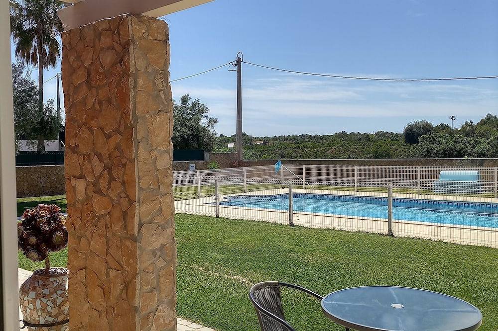 Villa 10 Minuten vom Golfplatz und strande und der historischen Stadt Silves in Algoz, Faro Distrikt