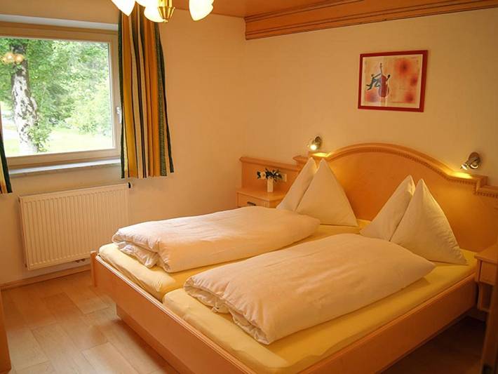 Ferienwohnung für 5 Personen, mit Balkon und Terrasse sowie Garten und Sauna in Tennengau - 4