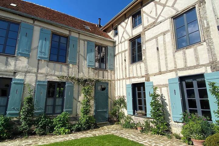 Location de vacances pour 8 personnes à Ervy-le-Châtel