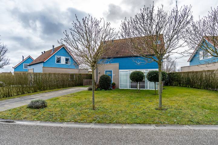 Villa für 6 Personen, mit Sauna und Seeblick - 1
