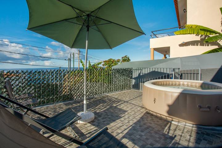 Location de vacances pour 4 personnes, avec jardin ainsi que balcon et jacuzzi à Ribeira Brava - 4