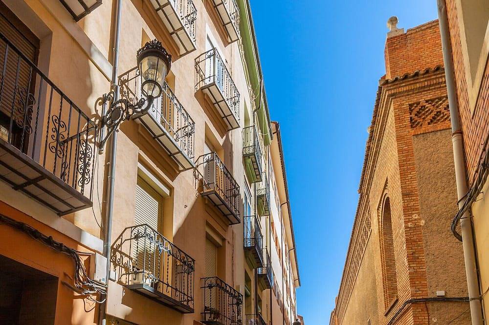 Entire apartment, Serendipity by Fidalsa in Teruel, Teruel Region