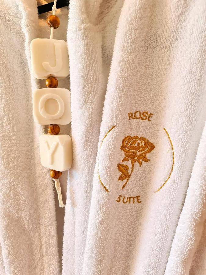 Appart’hôtel pour 4 personnes, avec vue et piscine ainsi que terrasse et sauna