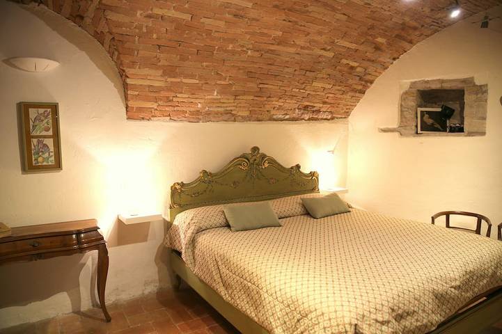 Appartamento intero, Romantica residenza storica con grande terrazza panoramica e tramonti mozzafiato in Spello, Perugia e dintorni