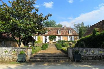 Gîte pour 11 personnes, avec jardin et piscine à Liorac-sur-Louyre