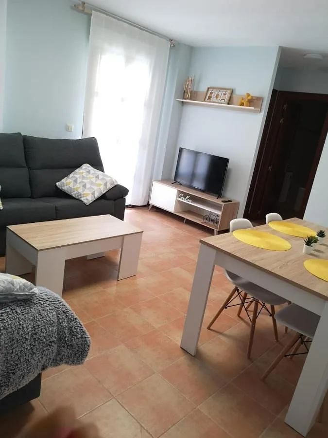 Apartamento de vacaciones para 6 personas, con balcón y vistas - 1