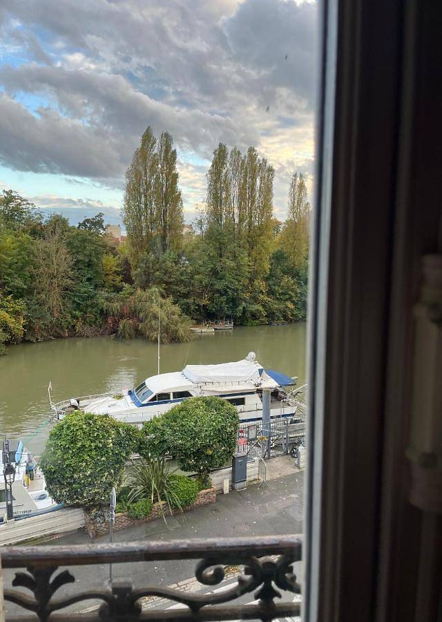 Gîte pour 4 personnes, avec vue sur le lac et vue, adapté aux familles à Nogent-sur-Marne - 2