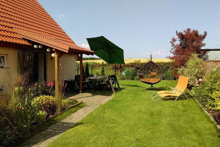 Cottage für 5 Personen, mit Garten und Terrasse - 1