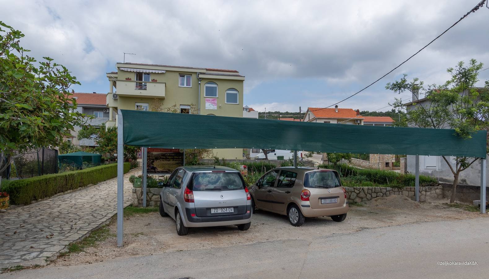 Ganze Wohnung, 3-Zimmer-Ferienwohnung mit Terrasse und Meerblick Posedarje, Novigrad A-6190-a in Novigradsko More, Zadar