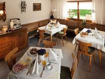 Ferienwohnung für 4 Personen in Mellau, Bregenzerwald, Bild 2