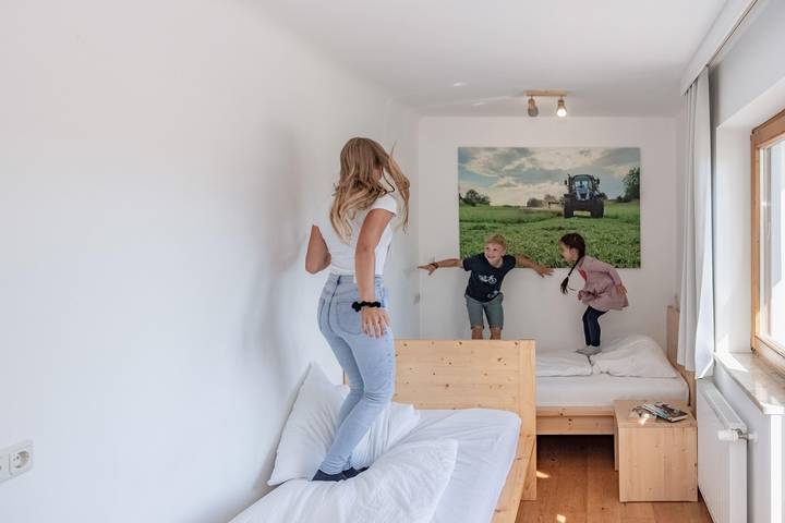 Bauernhaus für 4 Personen, mit Garten und Balkon sowie Ausblick, kinderfreundlich am Klopeiner See