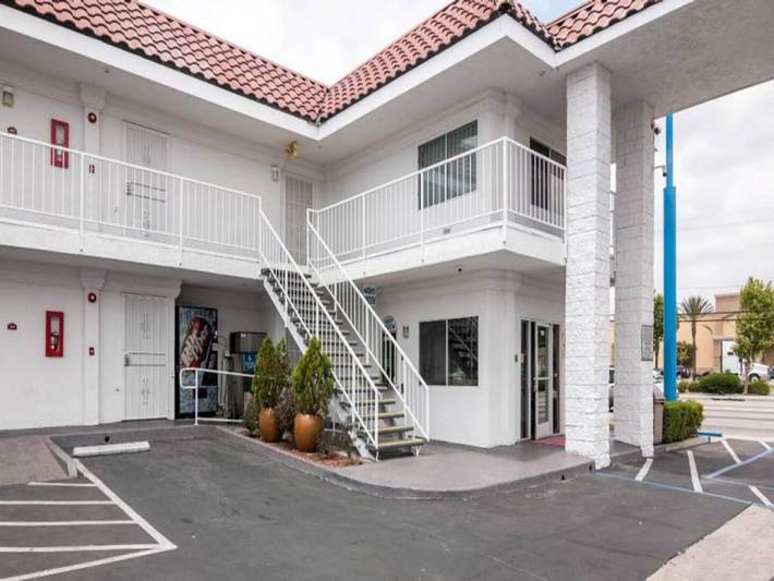 Apartamento entero, 1 cama king size | No fumadores, microondas in Los Angeles County