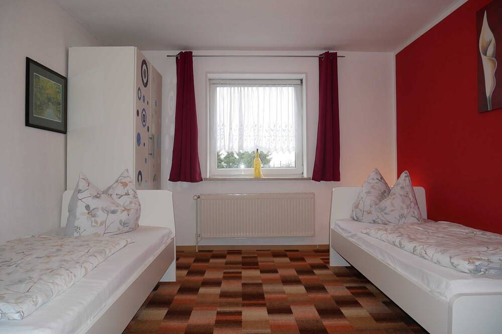 Ganze Wohnung, Ferienwohnung Mecklenburgische Seenplatte - Ferienwohnung in Galenbeck, Mecklenburg-Strelitz