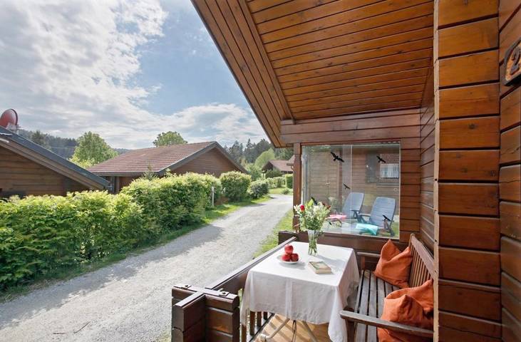 Camping für 4 Personen, mit Terrasse und Pool sowie Sauna in Bayern - 2