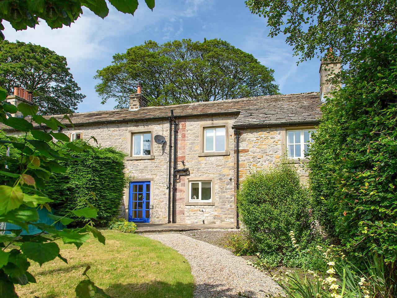 Gargrave Cottage - Uk42248 in North Yorkshire