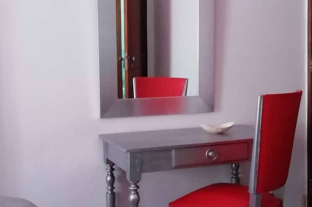 Ocean view villa 5 min from the beaches, Jacuzzi, Clim Wifi Zoomarine. Promoção! in Pêra, Alcantarilha e Pêra