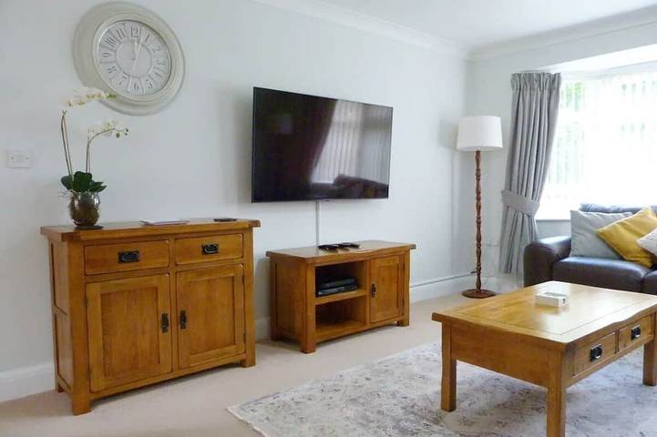 Cottage for 4 people, with Terrace and Garden in Salisbury