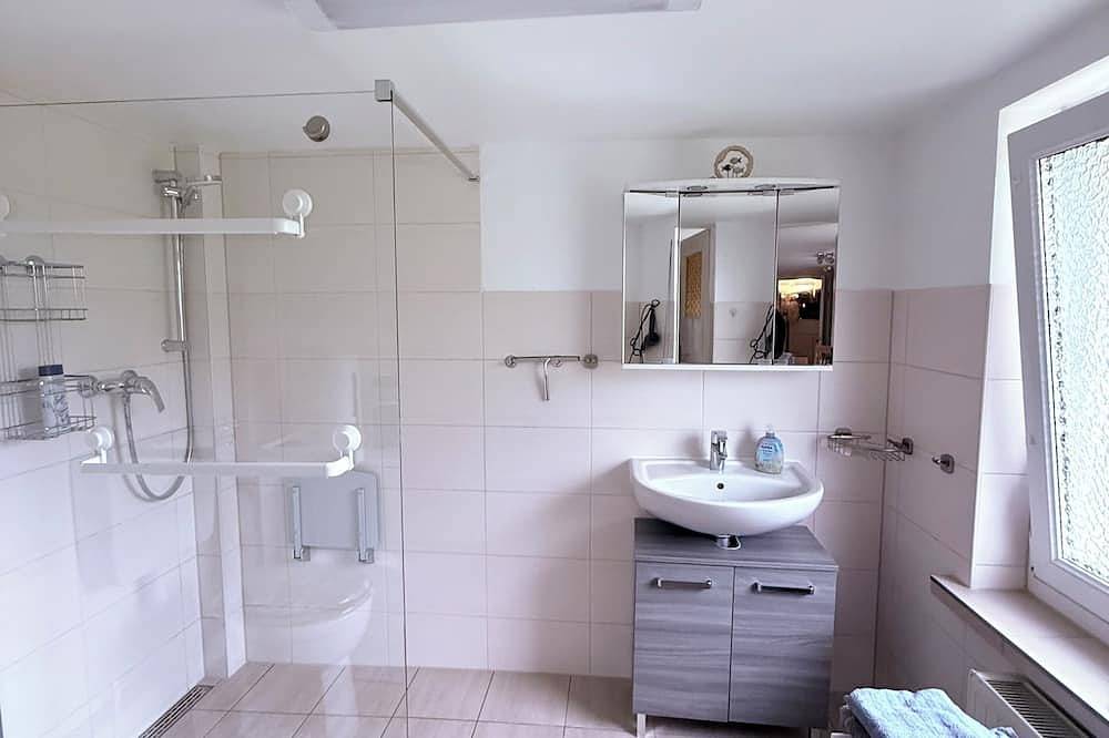 Vacation home with water views on the island of Usedom in Krummin, Usedomer Norden