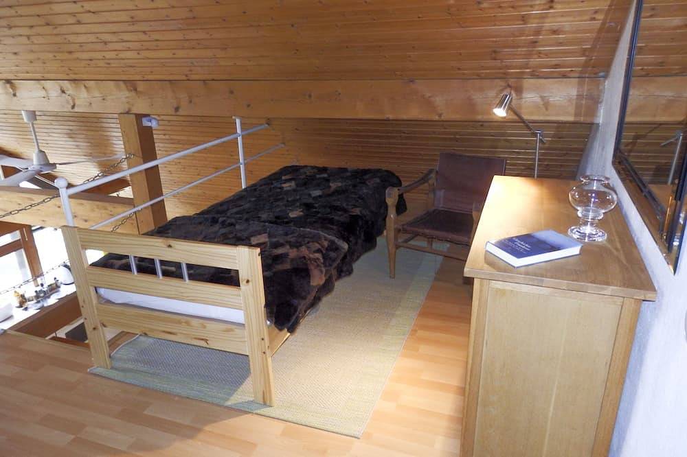Ganze Wohnung, Stilvolles Wohnen vor den Toren von Hof/Saale in Oberkotzau, Landkreis Hof