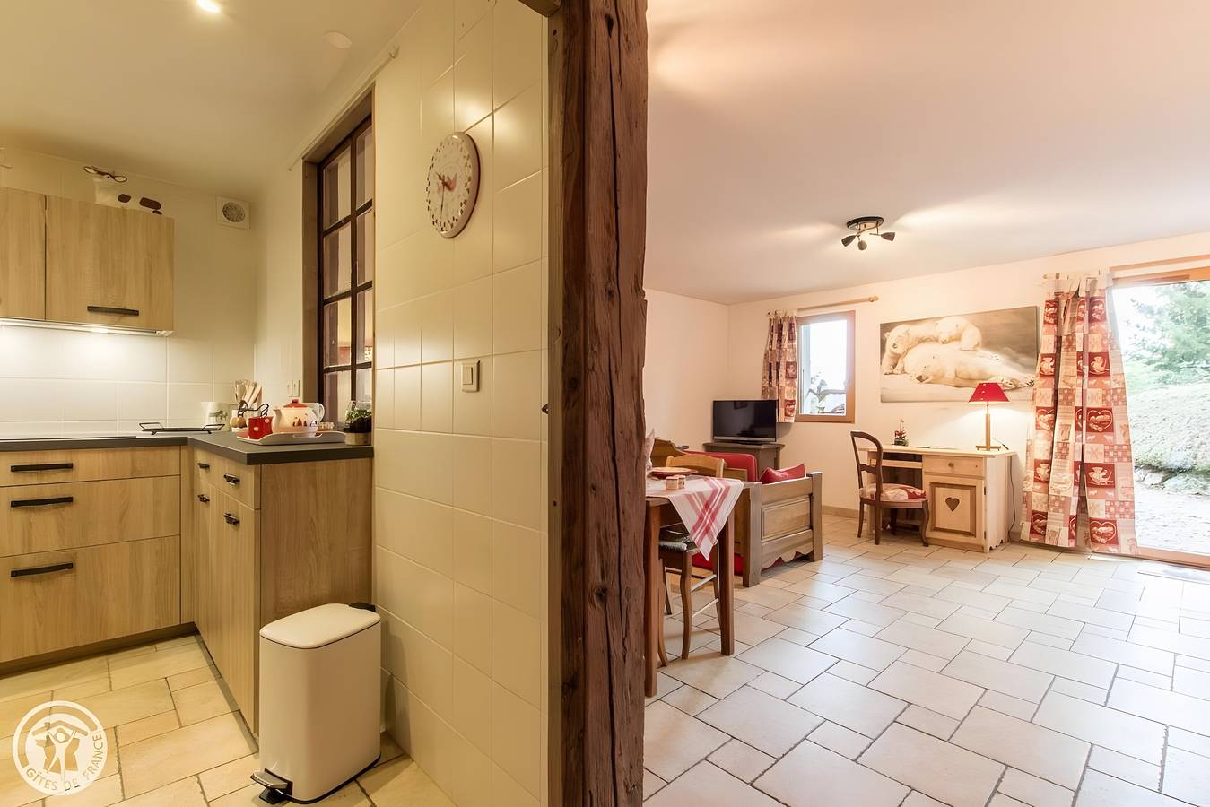 Gîte Chez Mayon : maison de vacances avec vue montagne et Wi-Fi à Orcier in Orcier, Région de Thonon-les-Bains