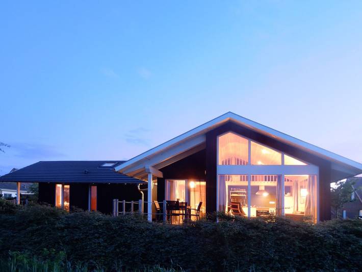 Bungalow für 6 Personen, mit Sauna und Garten