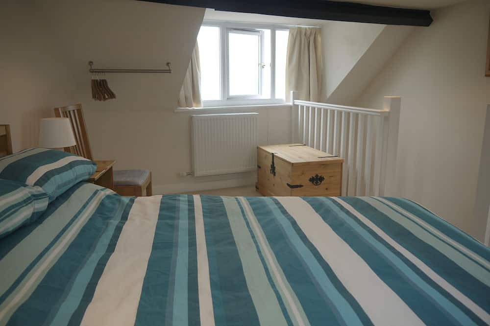 Crab Cottage - A Traditional Fishermans Cottage With A Modern Twist in Sheringham, Norfolk Coast