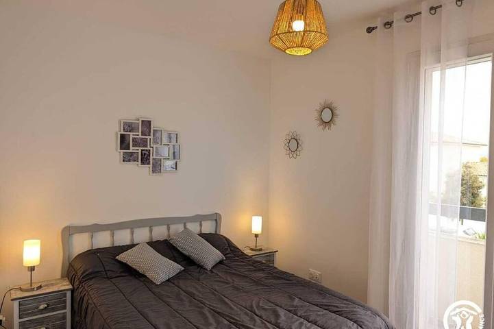 Location de vacances pour 6 personnes, avec piscine et jardin à Puimisson - 4