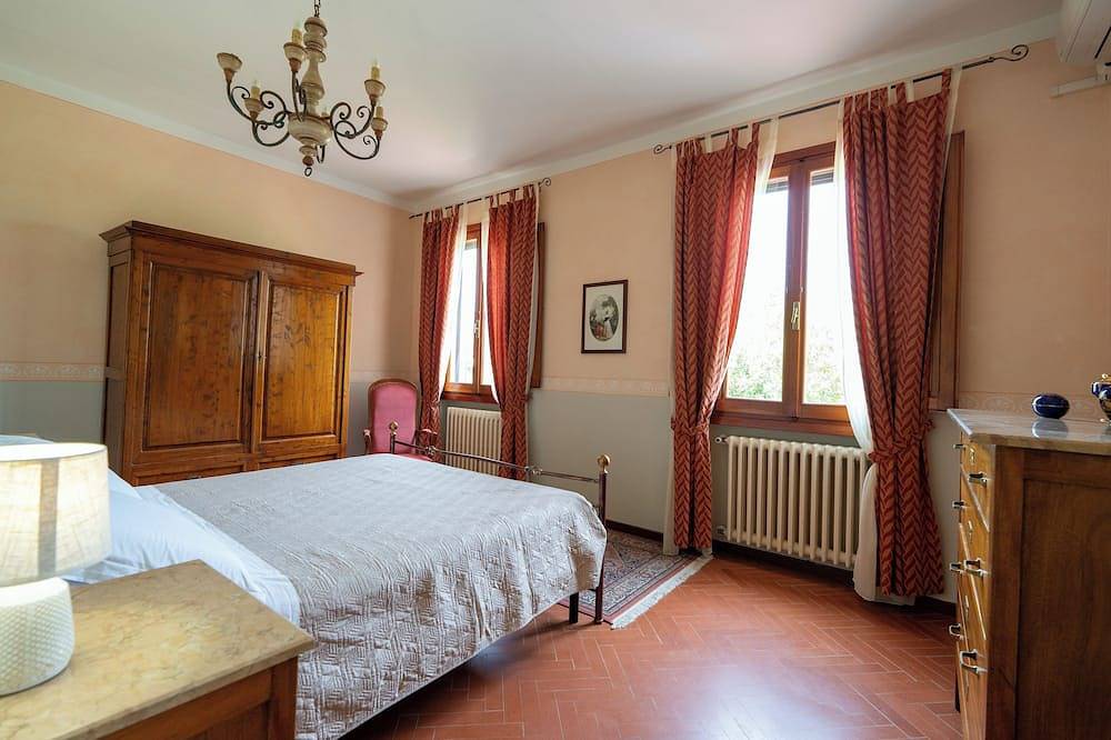 Exklusive Villa mit umzäuntem Pool all-inclusive, 70 Bewertungen, Video ansehen. in Reggello, Valdarno