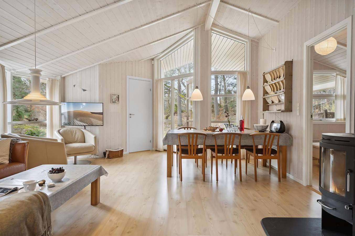 Home in Glesborg with sauna in Fjellerup Strand, Djursland