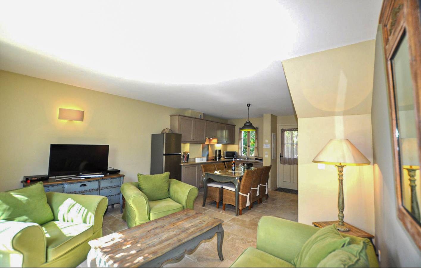Appartement confortable avec WiFi, climatisation, parking - Près du centre ville et de la rivière in Saint-Laurent-de-la-Cabrerisse, Région de Narbonne