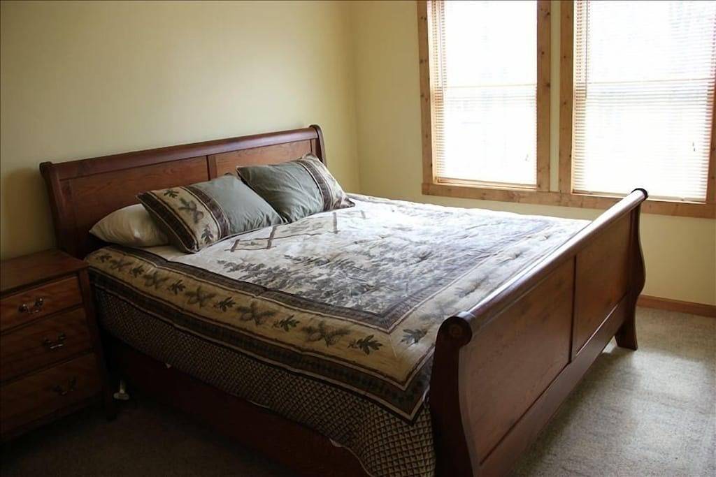 The Legacy Luxury Cabin - Lake Milton für 22 Personen, Herbstangebot 282 Usd pro Nacht! in Mahoning County