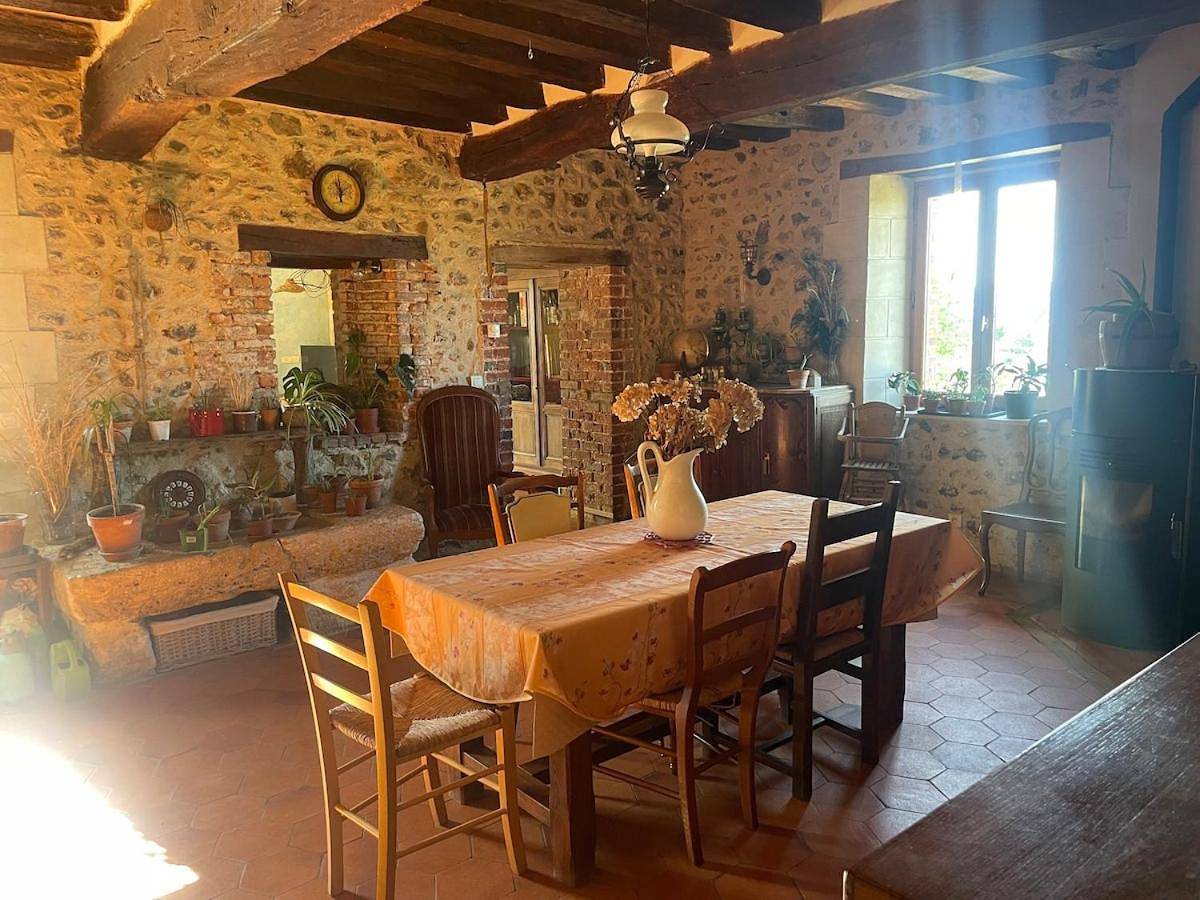 Gîte à La ferme, Le Vivier in Saint-Hilaire-sur-Yerre, Région de Châteaudun