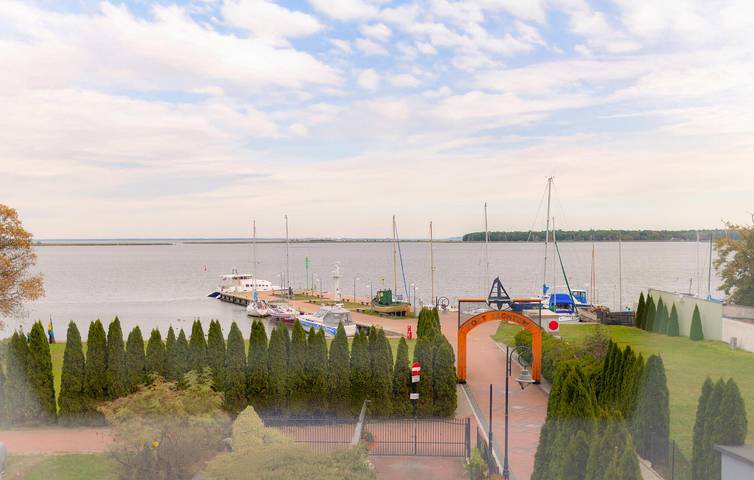 Ganze Ferienwohnung, Ferienwohnung für 6 Personen mit Terrasse in Nowe Warpno, Stettiner Haff