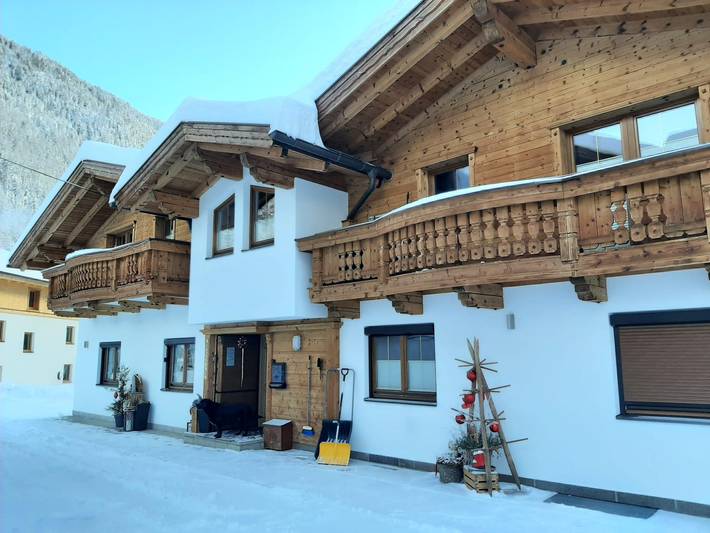 Ferienwohnung für 2 Personen, mit Terrasse und Garten in Gries