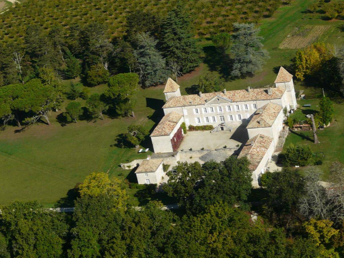 Château de Lacenne in Sembas, Quercy