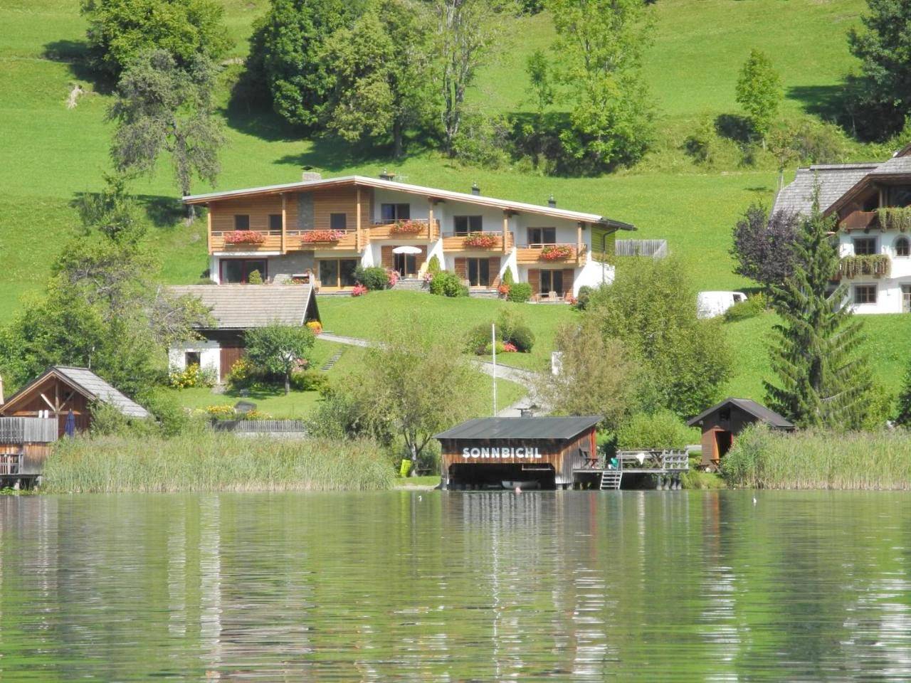 Ganze Wohnung, Two-Bedroom Apartment in Gailtaler Alpen, Weissensee