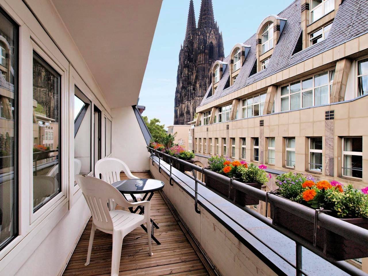 Hotel für 10 Personen mit Terrasse in Köln, Rheinland