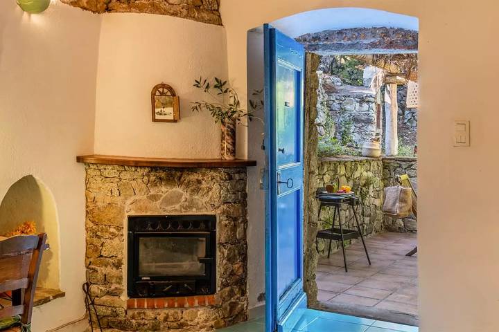 Gîte pour 2 personnes, avec piscine et jardin à Ville-di-Paraso - 4
