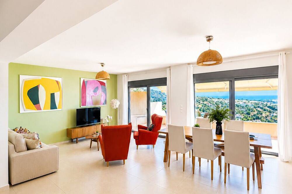 Ganze Wohnung, Minimalist, new condo with beautiful sea and mountain views in Perdika, Ägina