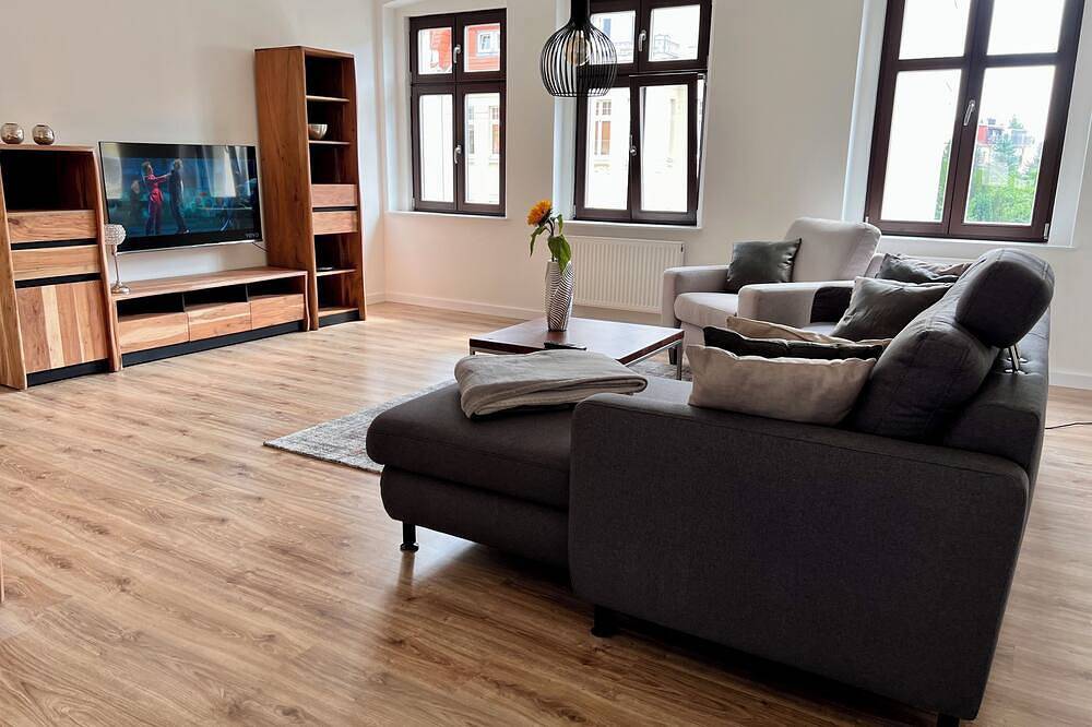 Ganze Wohnung, Apartment Kander 140 m2+Massage in Görlitz, Oberlausitz-Niederschlesien