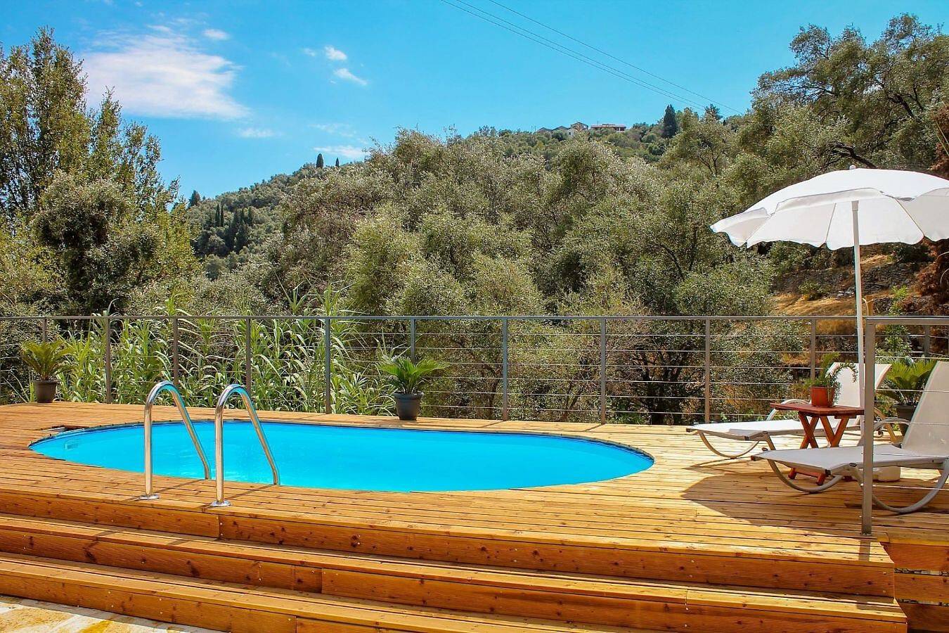 Villa 'Amfiliki' with Private Pool, Wi-Fi and Air Conditioning in Kalami, Corfu