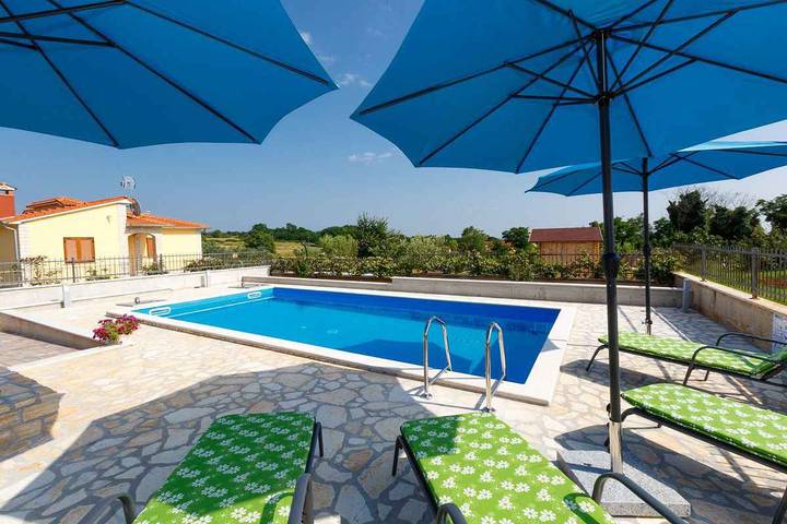Ferienhaus für 4 Personen, mit Garten in Kastelir - 4