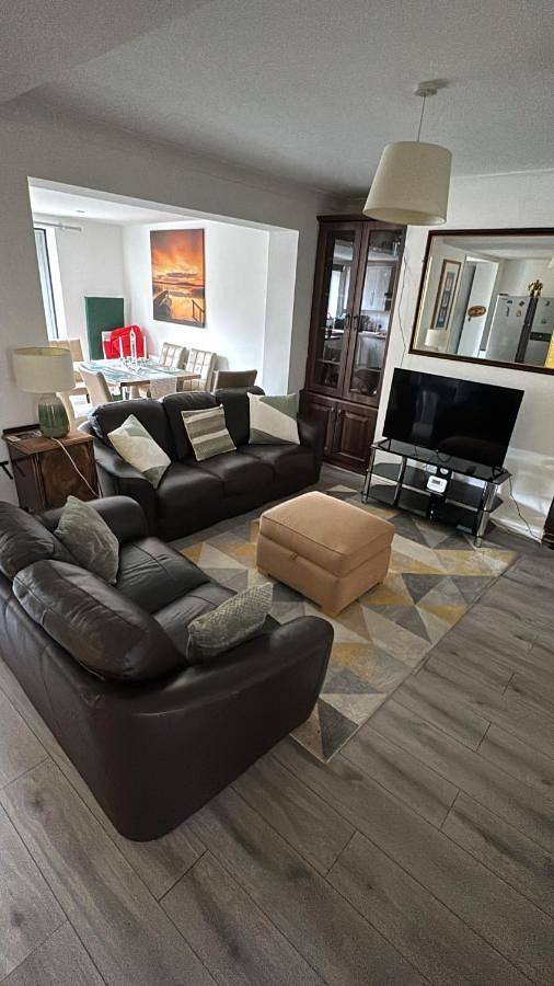 Apartment for 6 people, with garden in Doncaster