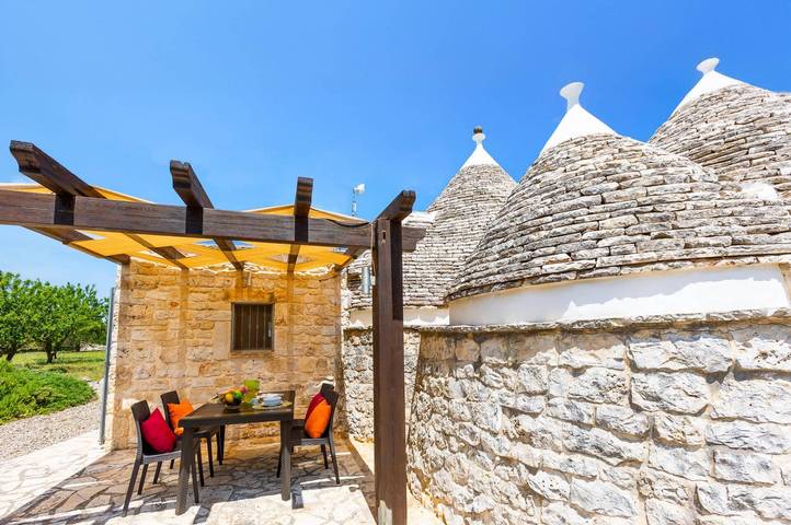 Villa Trullo Selva Piccolo by Villa Plus in Martina Franca, Provincia de Taranto