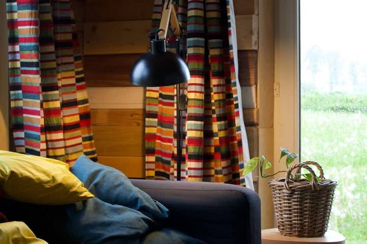 Cabane en bois pour 4 personnes, avec jardin