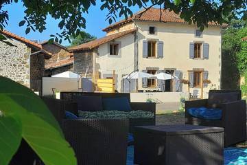 Location de vacances pour 6 personnes à Videix