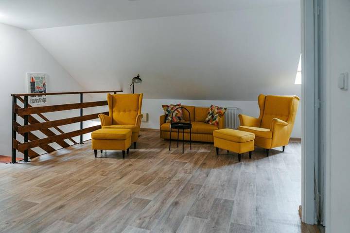 Villa für 8 Personen, mit Garten und Sauna in Prag - 3