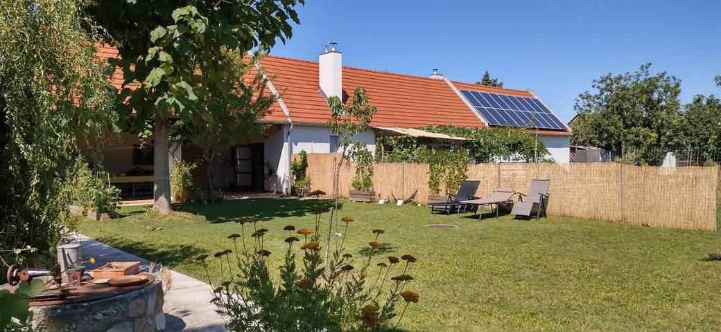 Ferienwohnung für 5 Personen, mit Ausblick und Garten in Illmitz - 2